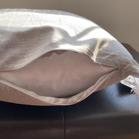 NEW Rae Dunn pillow “OUR HAPPY PLACE” - Picture 3 of 4